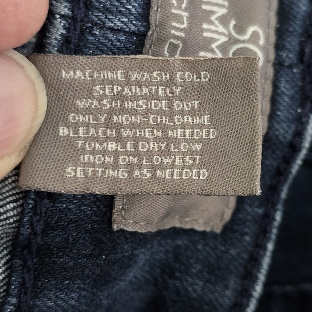Chico's So Slimming Dark Wash Ankle Length Jeans Straight Leg Stretchy Size 1=8 - Picture 15 of 15